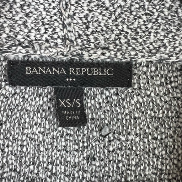 Banana Republic Factory Heather Gray Short Sleeve Cardigan with Tie Bat Sleeve - Picture 5 of 7